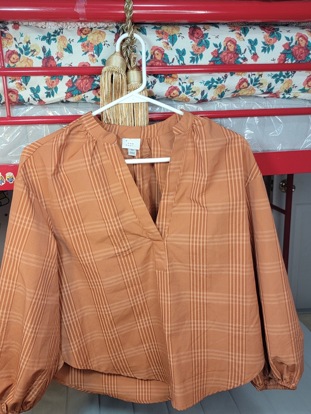 a new day Plaid V-Neck Long-Sleeve Blouse in Rust Size Xsmall